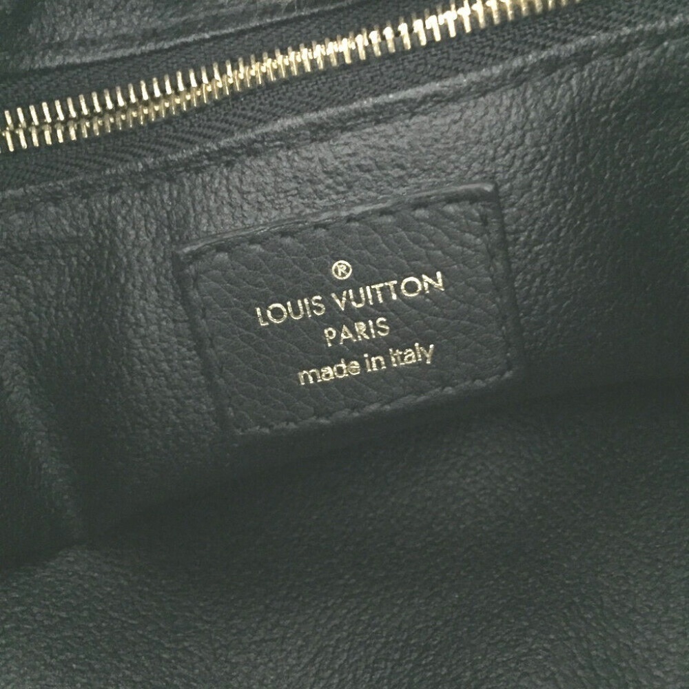 Louis Vuitton Monogram Pallas Beauty Case Clutch - Picture 12 of 13
